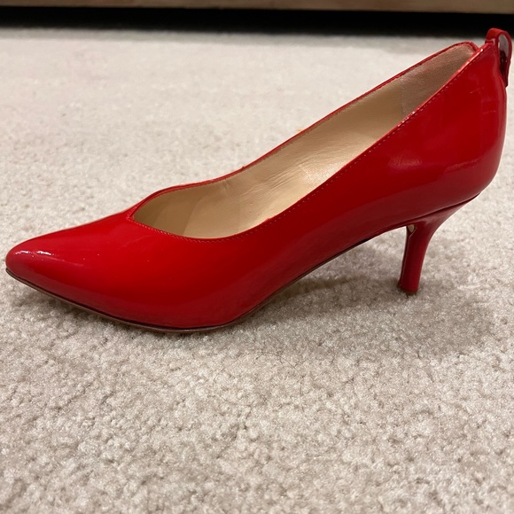 Amalfi by Rangoni Italian Red Shoes - Picture 3 of 11
